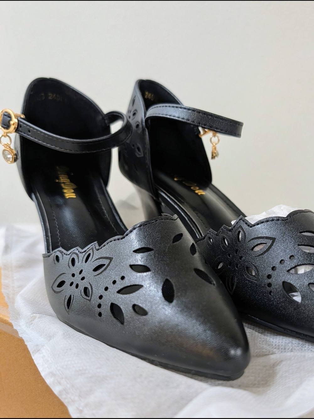 Women's Black Laser-Cut Pointed Toe Ankle Strap Heels